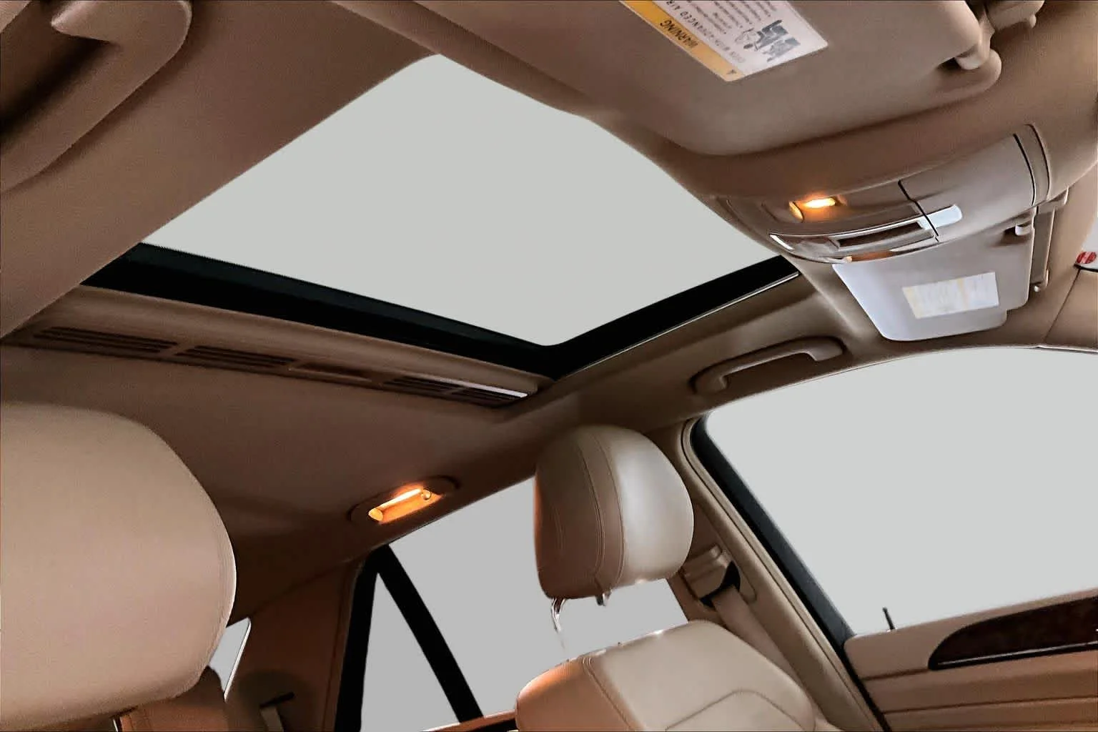 Used 2012 Arctic White Mercedes-Benz ML 350 image 14