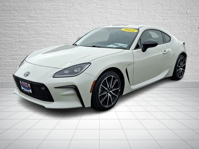 2025 Toyota GR86 Base