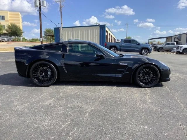Used 2010 BLACK Chevrolet Z16 Grand Sport w/3LT image 4