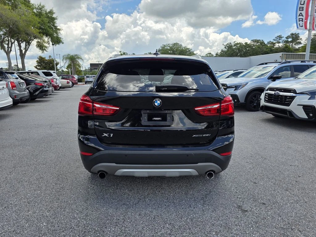 Used 2019 Black BMW xDrive28i image 4