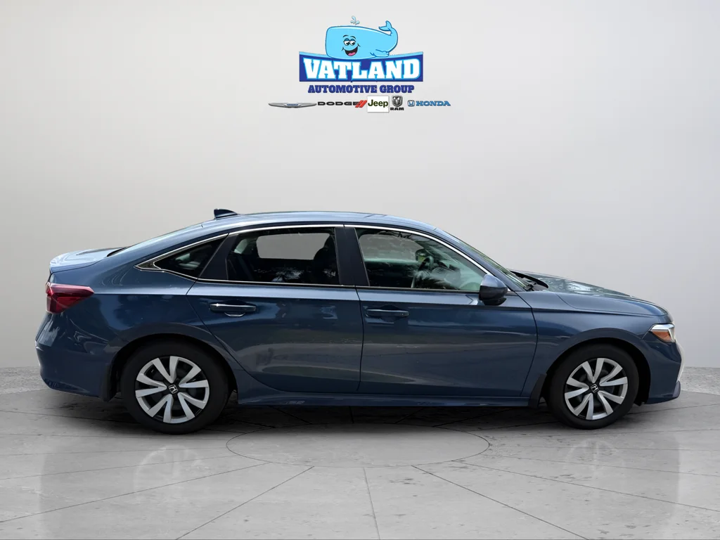 2026 Honda Civic LX - Photo 6