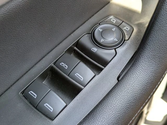Used 2022 Blue Glow Metallic Chevrolet 2LT image 22