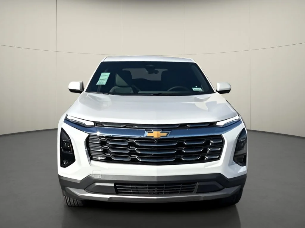 New 2027 Summit White Chevrolet LT image 5