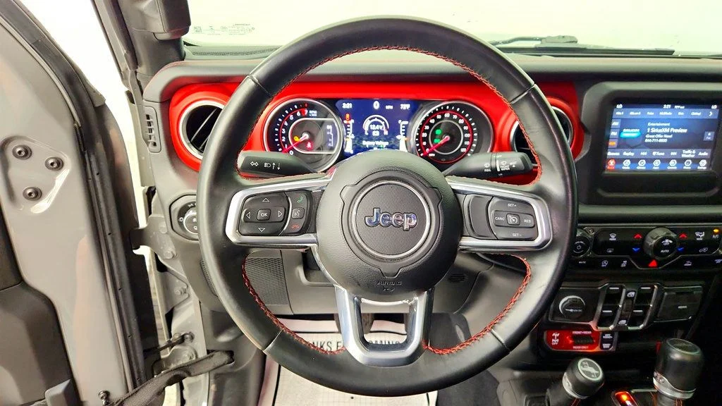 Used 2021 Sting-Gray Clearcoat Jeep Rubicon 4x4 w/ 8-Speed Auto & Freedom Top Hardtop image 12