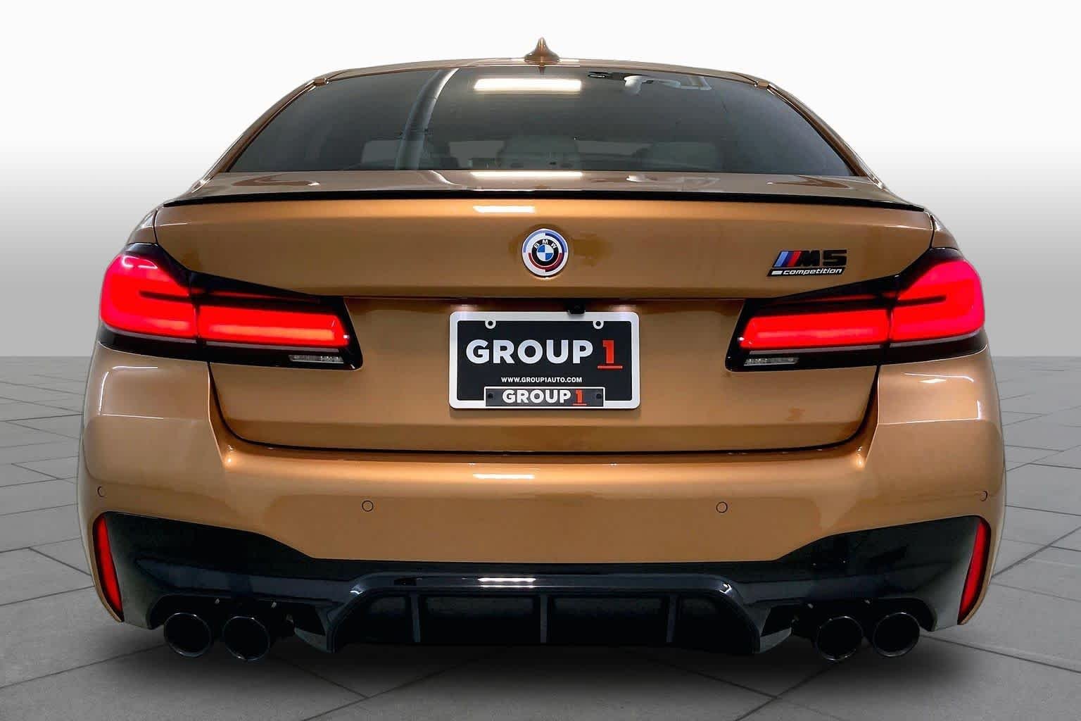 Used 2023 Zanzibar Metallic BMW  image 4