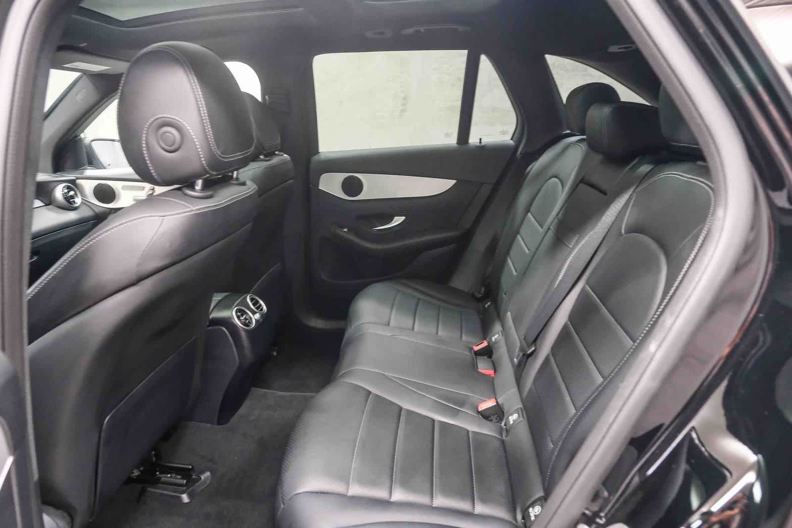 Certified Used 2022 Black Mercedes-Benz GLC 300 image 23