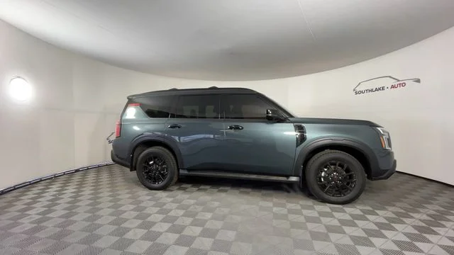 2026 Nissan Armada PRO-4X - Photo 9