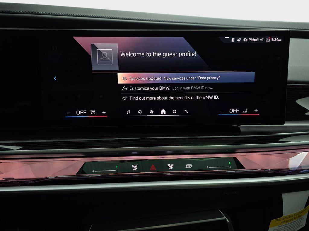2026 BMW 7 Series 750e - Photo 20