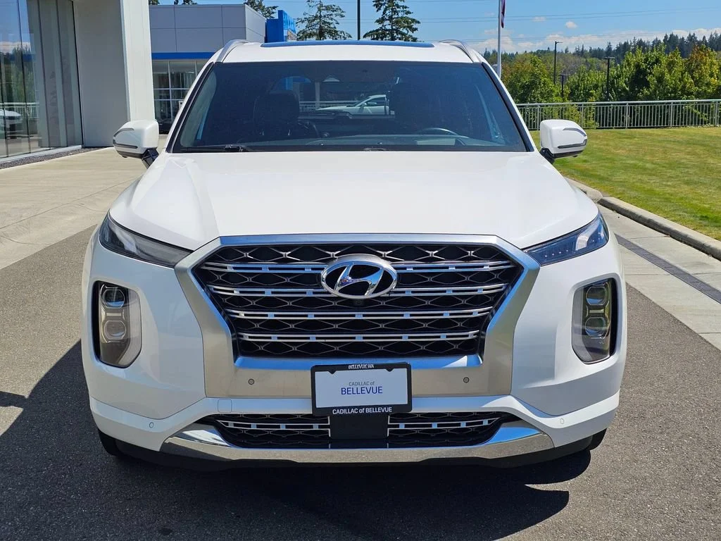 Used 2020 White Hyundai Limited image 8