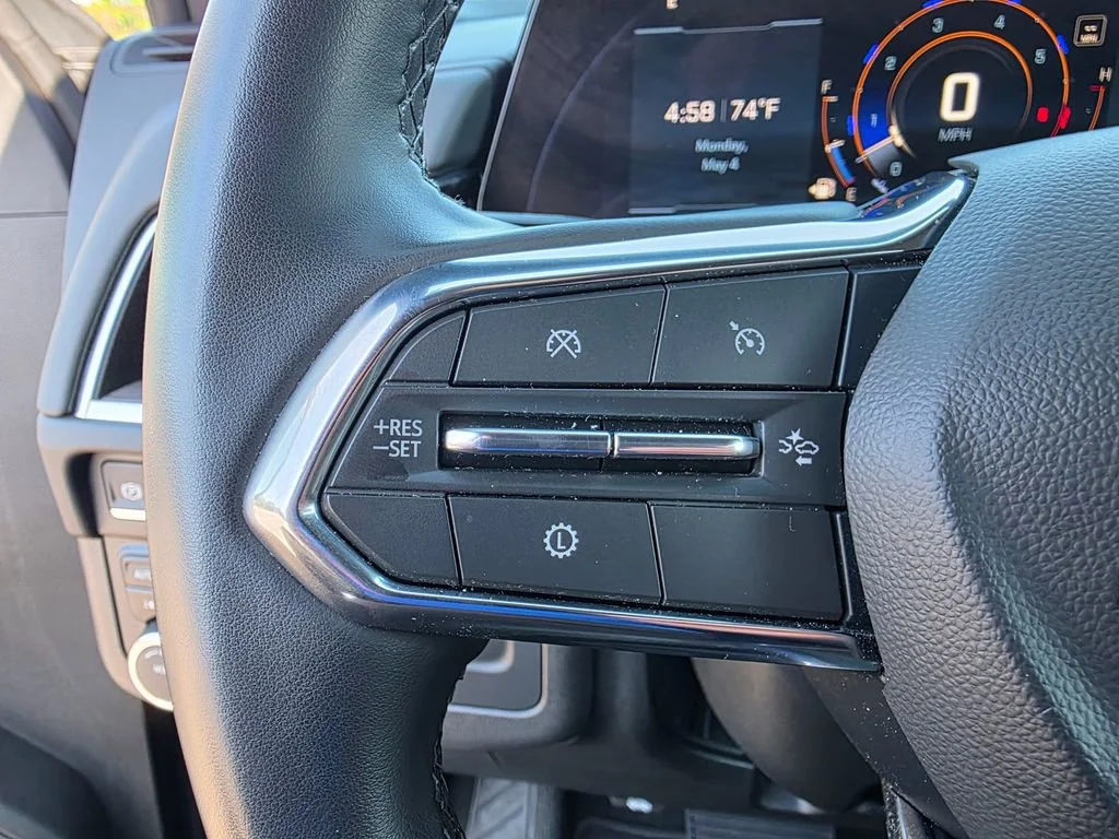 Used 2025 Black Chevrolet LT image 22