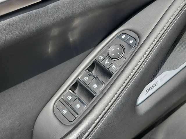 Certified Used 2023 Mineral INFINITI LUXE image 11