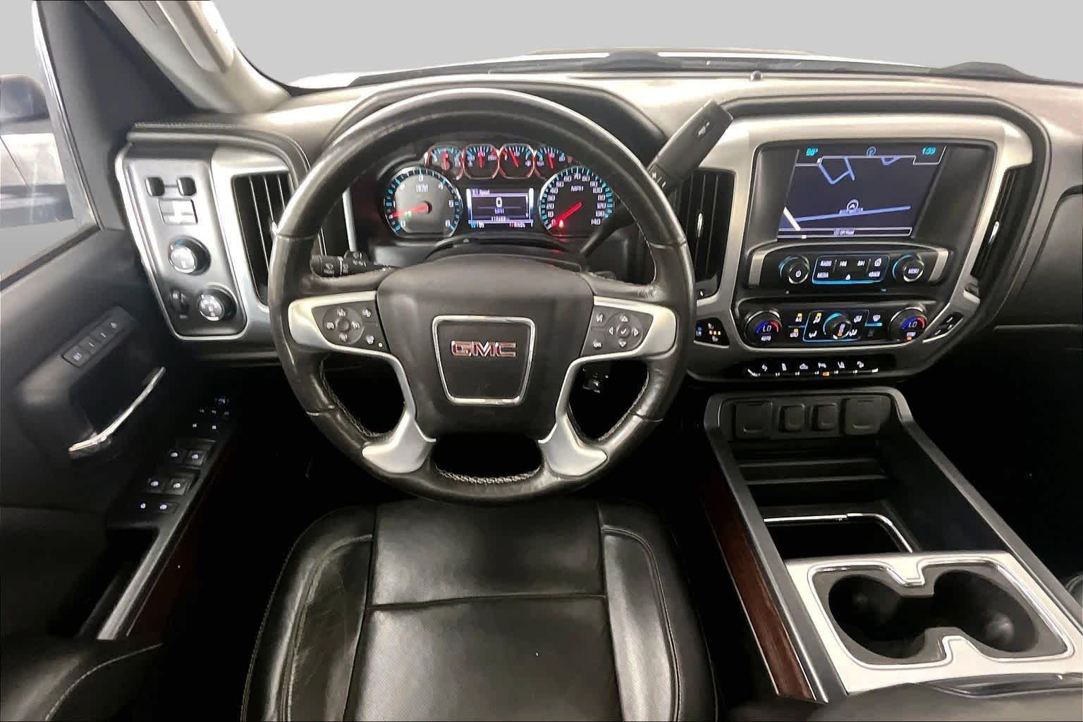 Used 2018 Onyx Black GMC SLT image 6