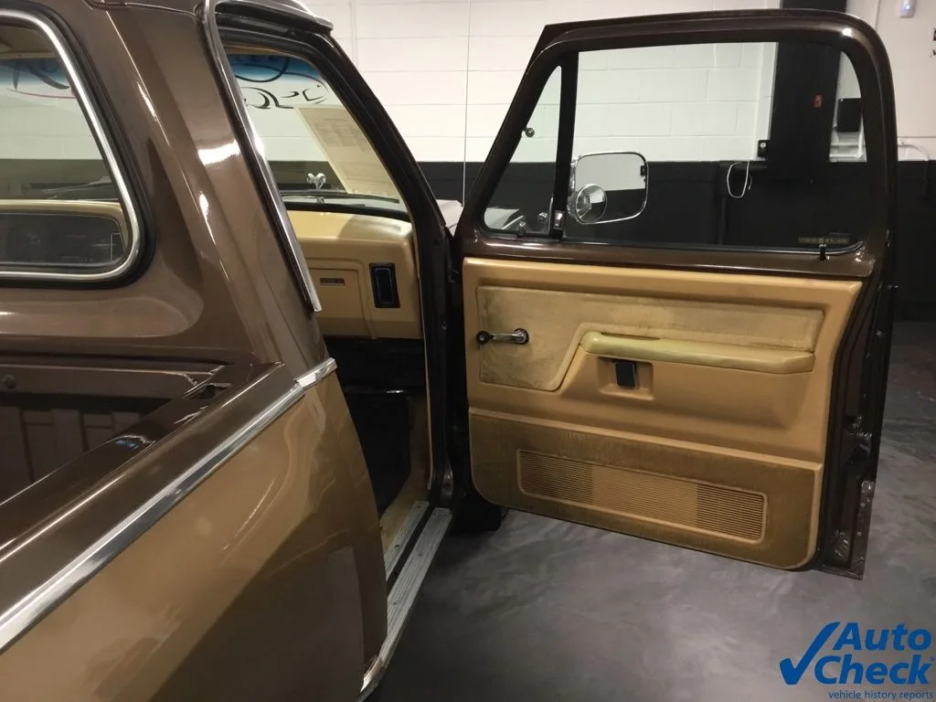 Used 1988 Brown Dodge 1500 image 32