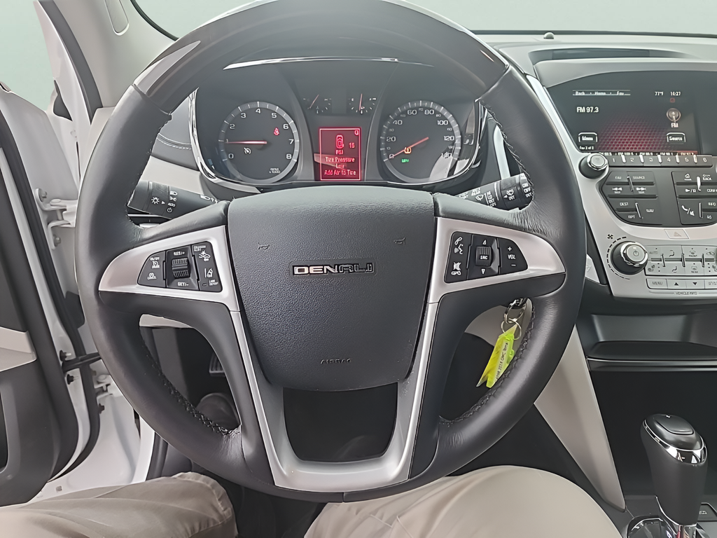 Used 2016 White GMC Denali image 17