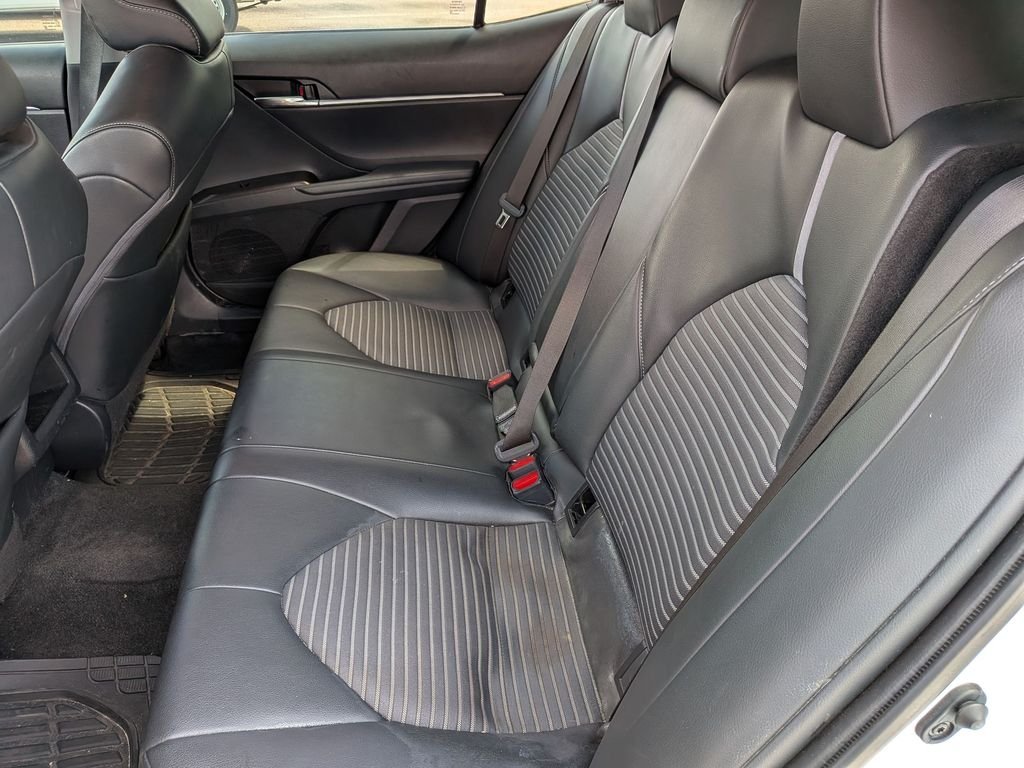Used 2022 White Toyota SE image 18