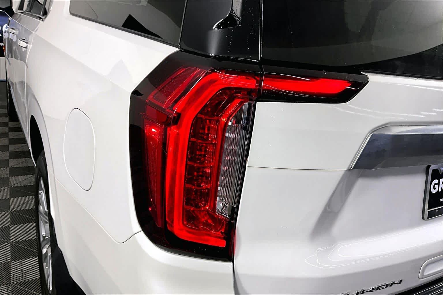 2022 GMC Yukon XL Denali - Photo 28