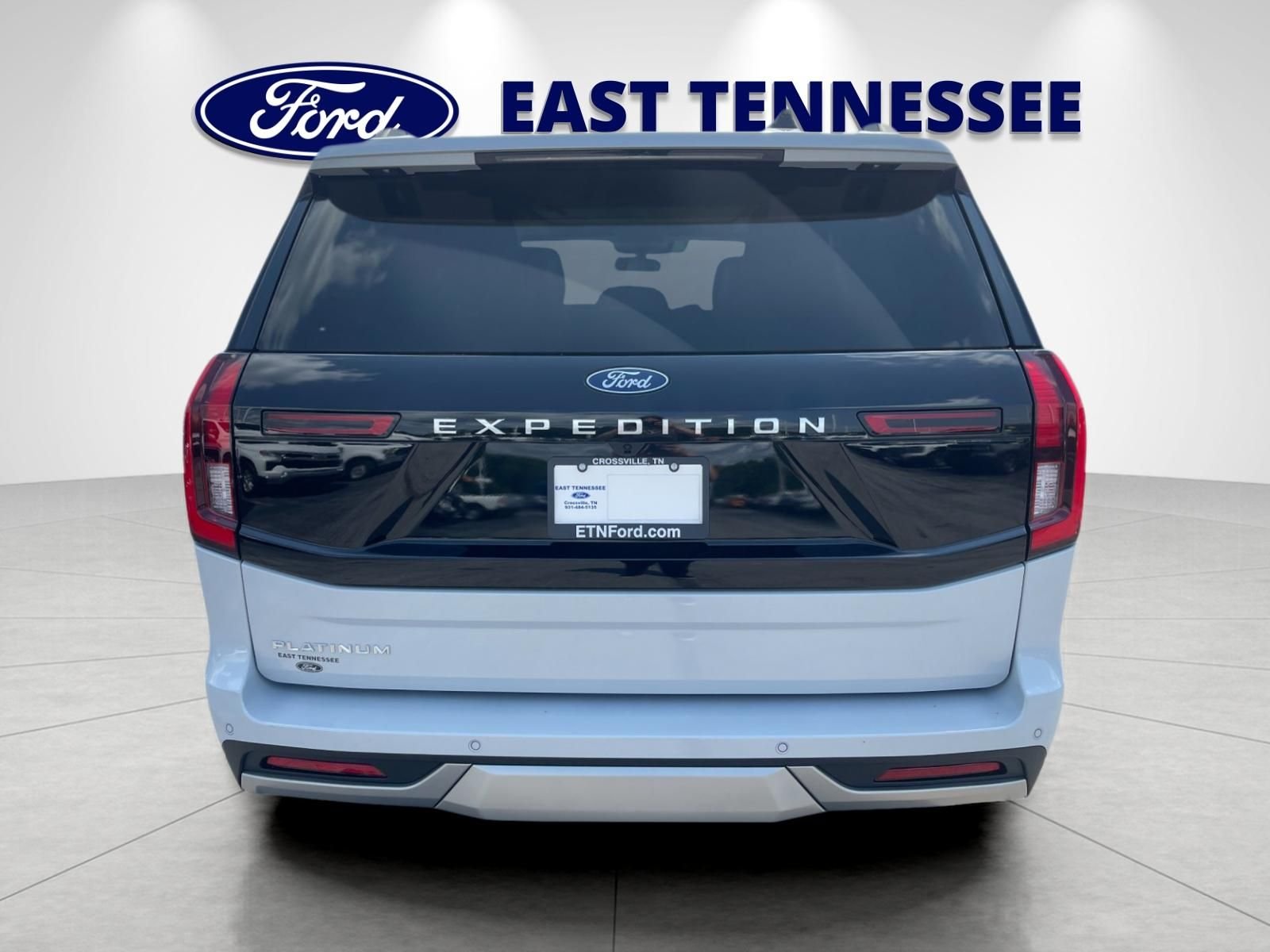 New 2026 Space Silver Metallic Ford Platinum® image 4
