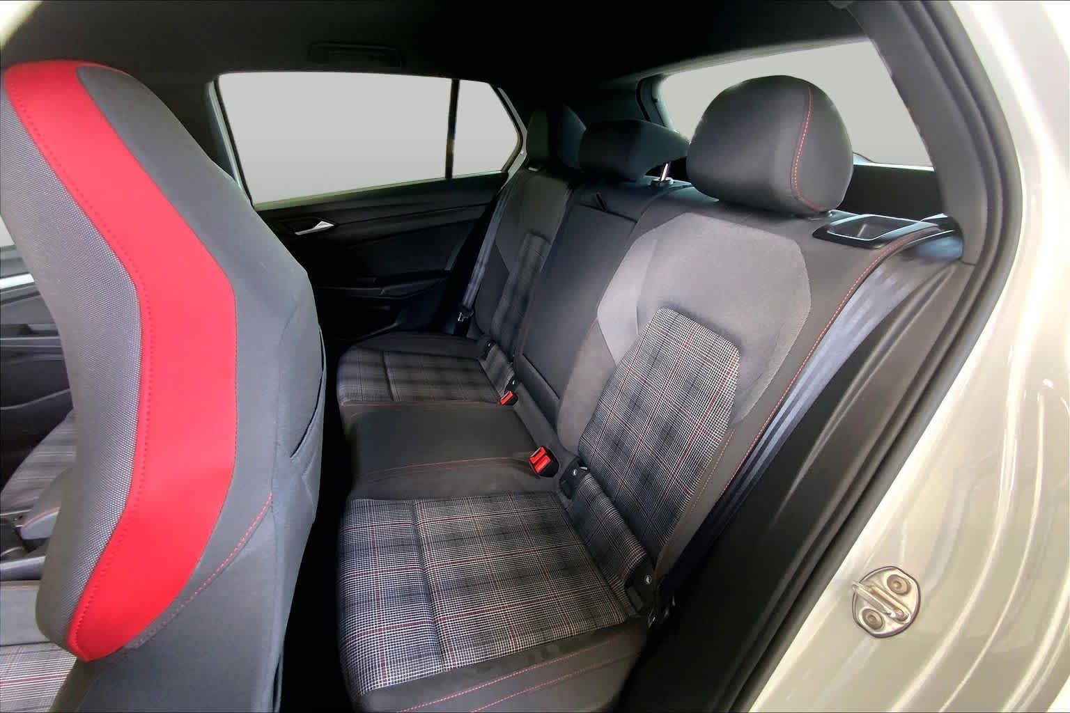 Used 2025 Opal White Pearl Volkswagen S image 20