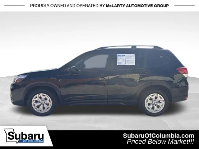Used 2021 Black Subaru Base image 5