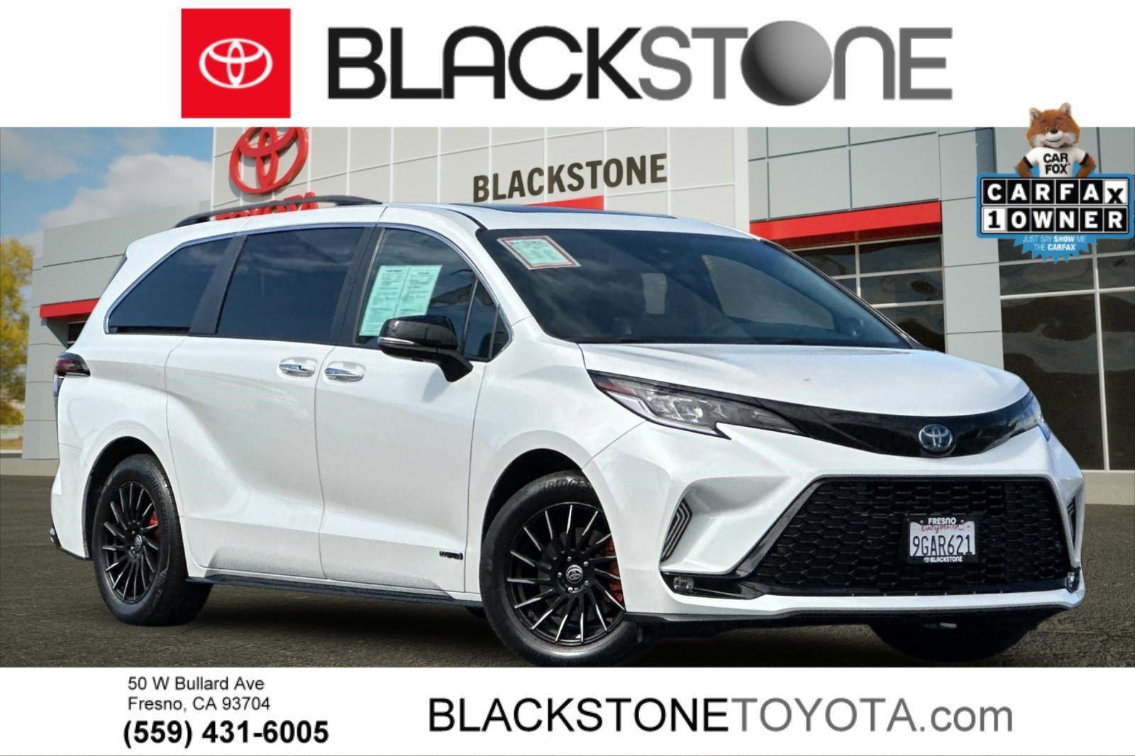 2023 Toyota Sienna XSE 25th Anniversary Hybrid AWD's photo