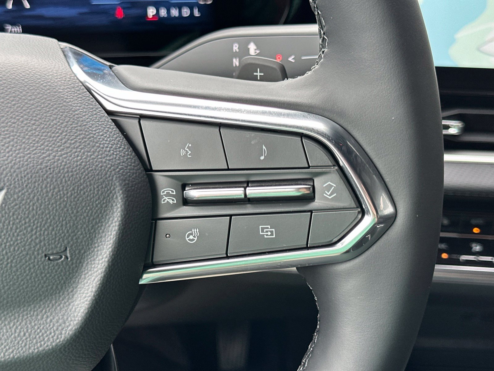 New 2027 Sterling Gray Metallic with Black Roof Chevrolet LT with Convenience Package II - Panoramic Sunroof - 3 Years of SiriusXM and OnStar One Included image 29