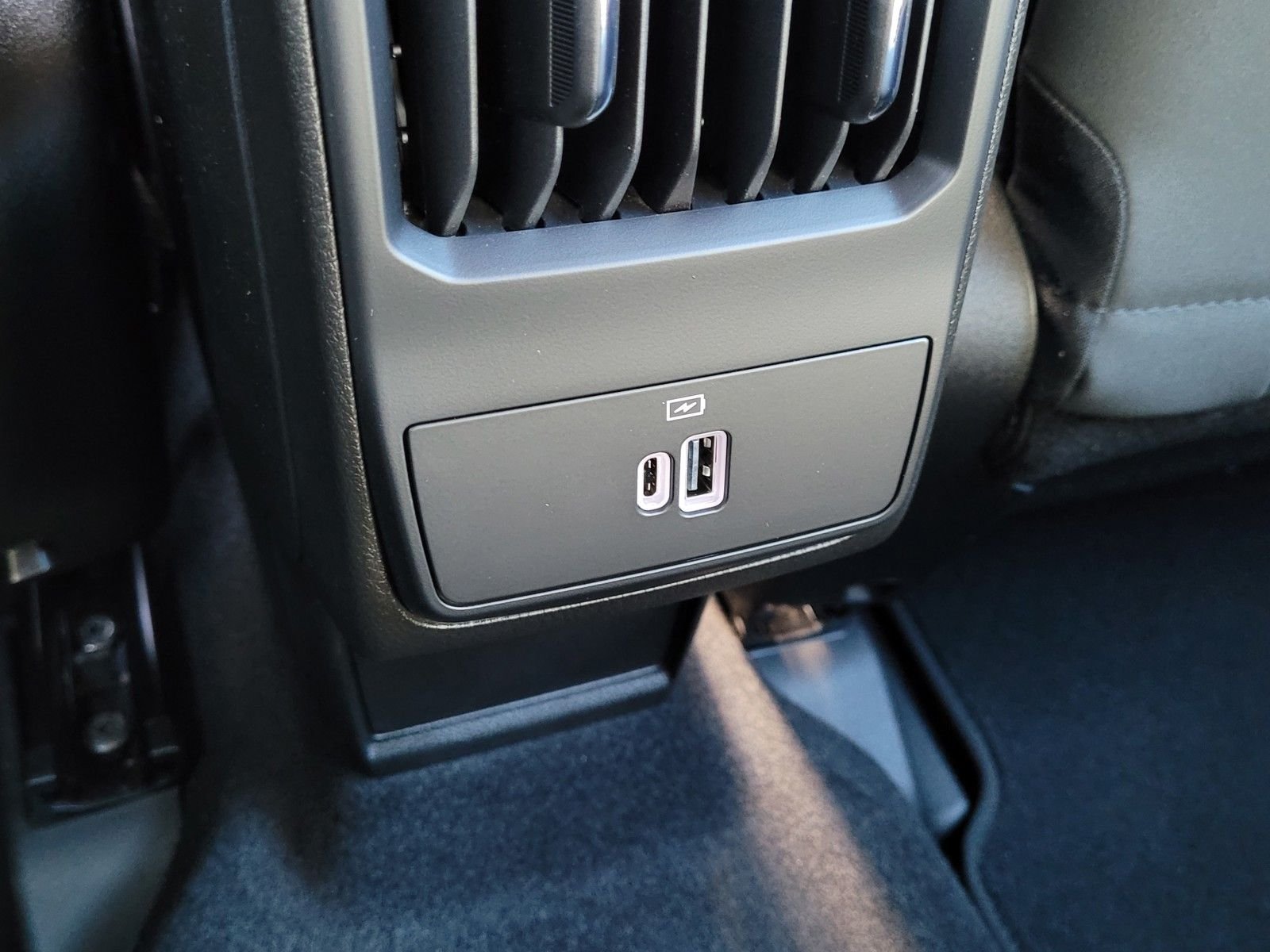 2025 Alfa Romeo Tonale Base - Photo 7