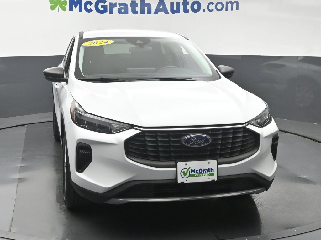 Used 2024 White Ford Active image 5
