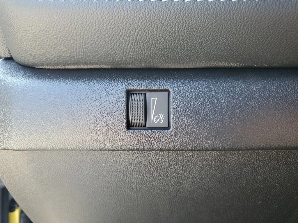 2026 Chevrolet Colorado LT - Photo 22