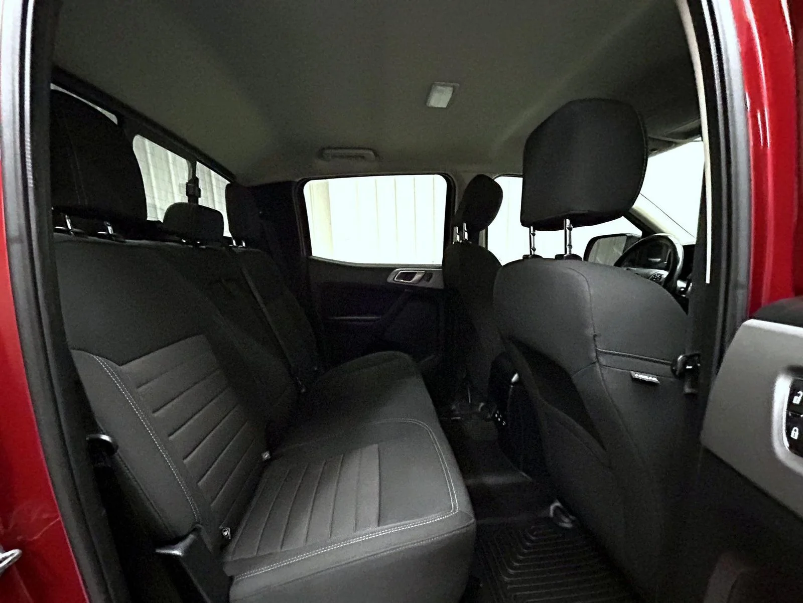 Used 2020 Red Ford XLT image 18