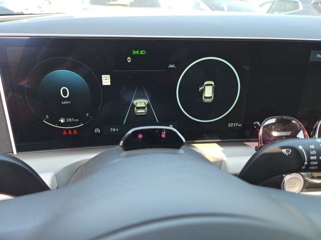 Certified Used 2025 Red Hyundai SEL Convenience image 7