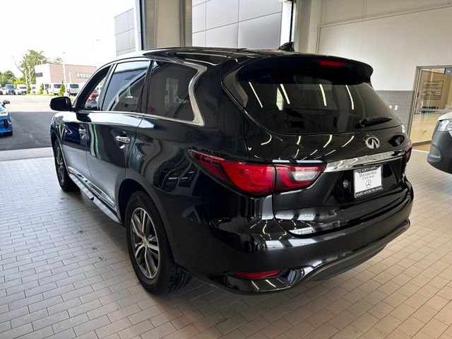 Used 2018 Black INFINITI Base image 5