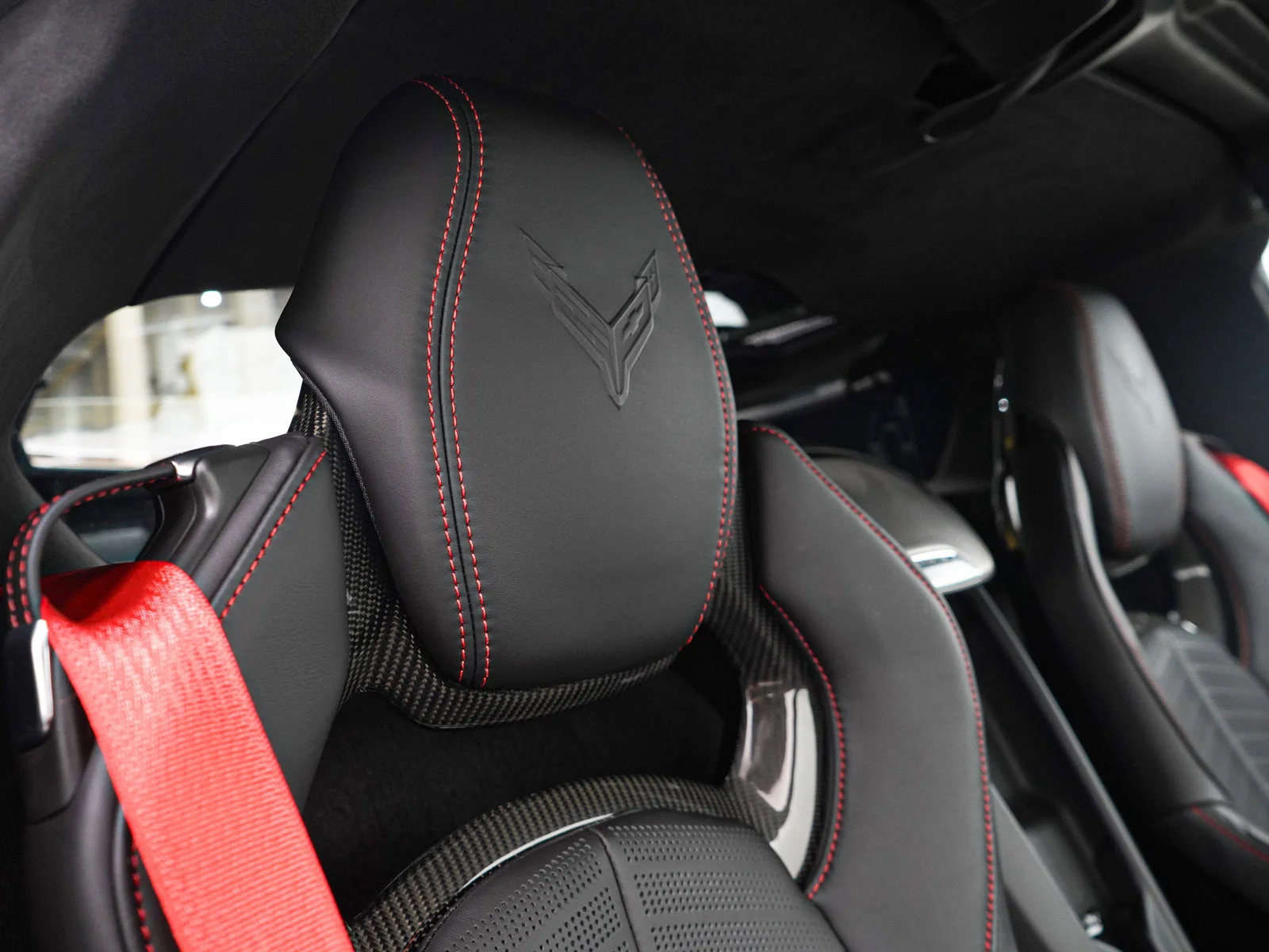 Used 2020 Black Chevrolet Stingray image 14