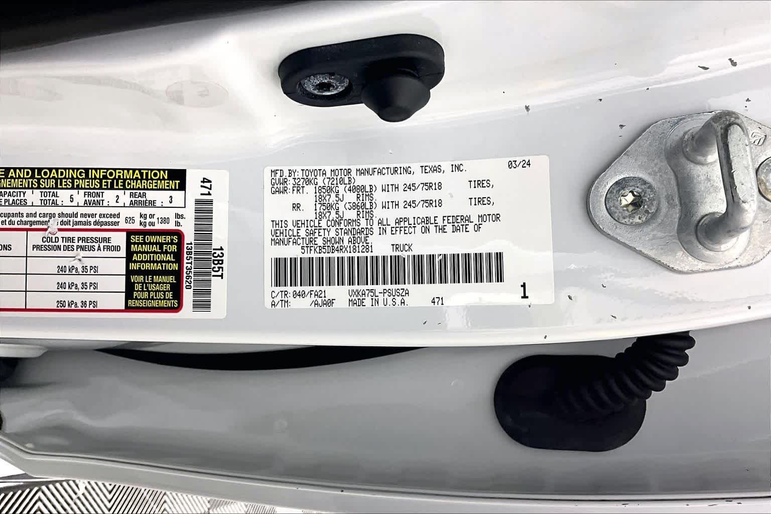 Used 2024 Ice Cap Toyota SR image 30