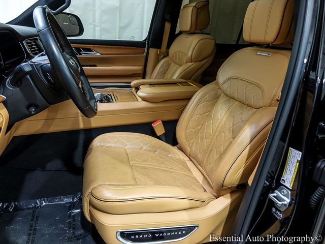 Used 2022 Black Jeep Series III image 9