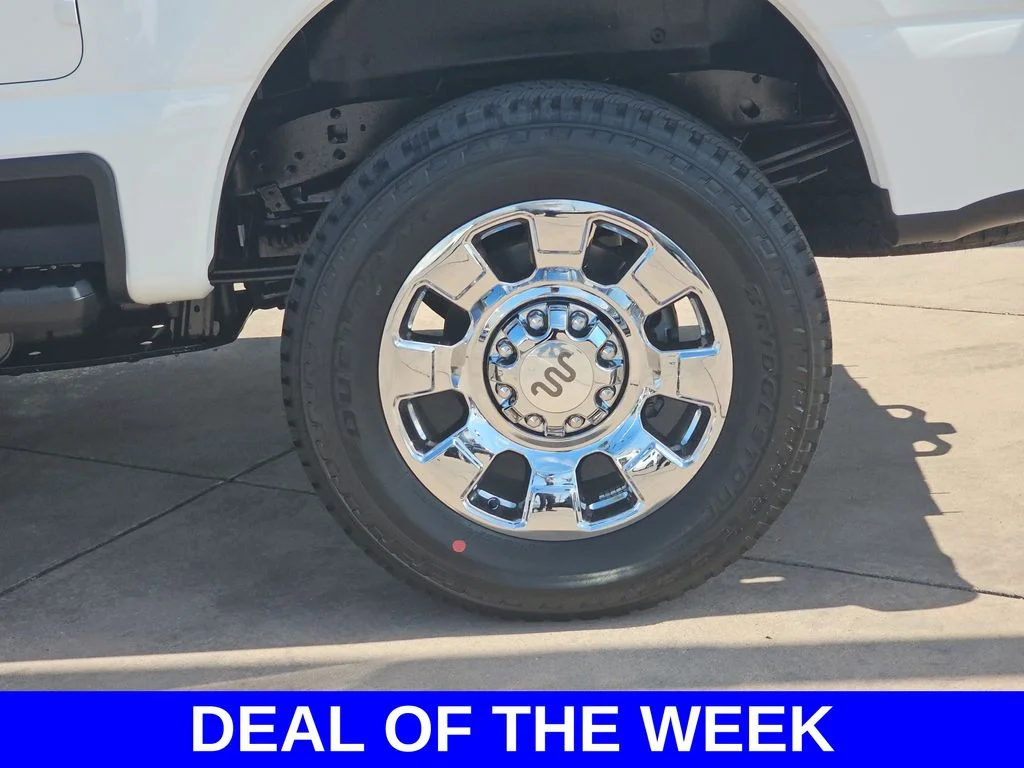 New 2026 Star White Metallic Tri-Coat Ford F-250® King Ranch® image 37