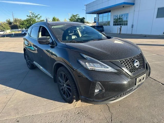 Used 2022 Black Nissan SV image 3