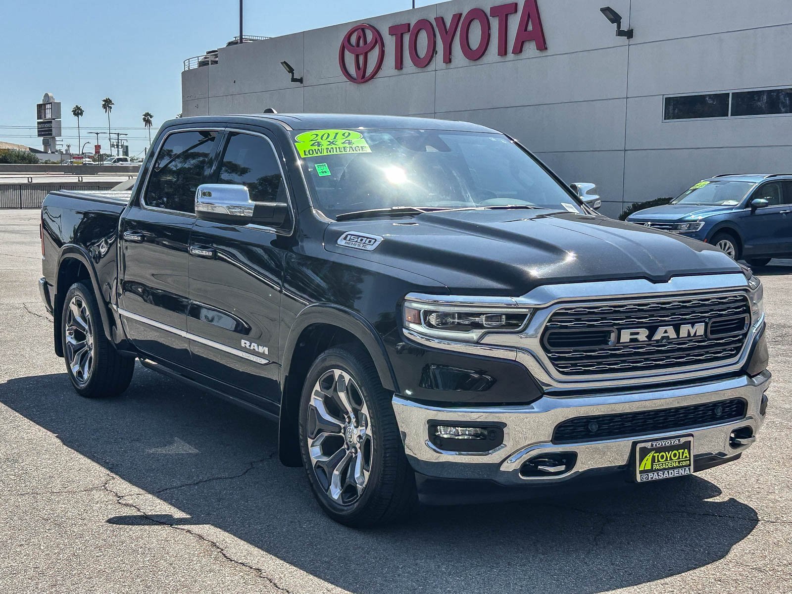 Used 2019 DIAMOND BLACK CRY RAM LIMITED image 3