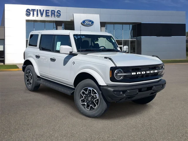 2026 Ford Bronco Outer Banks