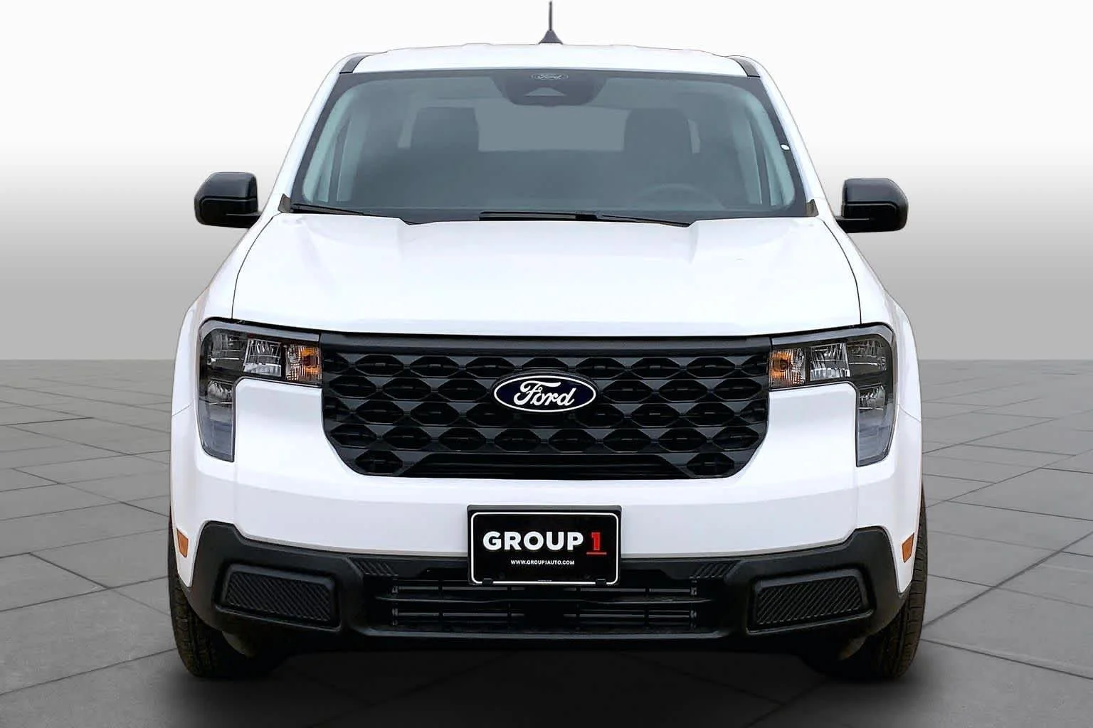 New 2026 Oxford White Ford XL image 3