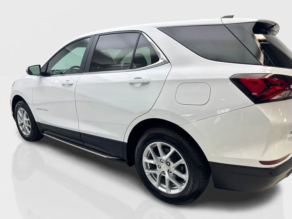 Used 2024 White Chevrolet LT image 14