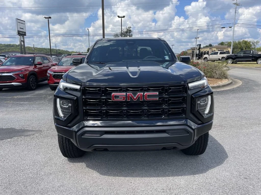 New 2026 Onyx Black GMC Elevation image 9