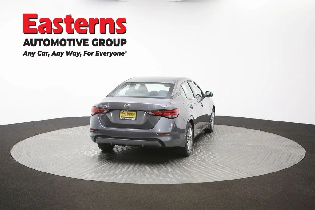 Used 2023 Gray Nissan S image 38