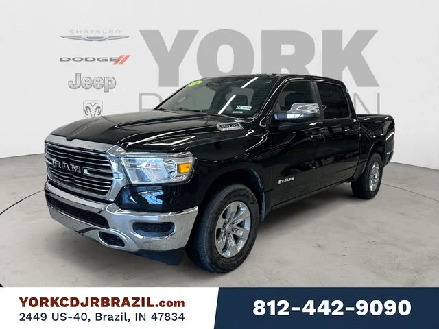 2024 RAM 1500 Laramie 4x4 Crew Cab 5'7's photo