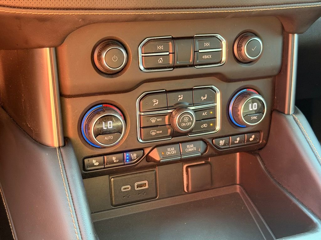 Used 2023 Gray Chevrolet Premier image 37