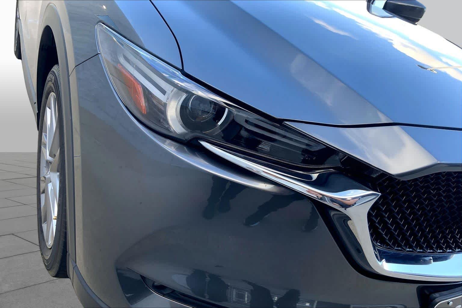 Used 2021 Machine Gray Metallic Mazda Grand Touring image 24