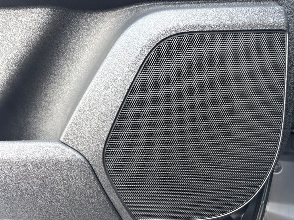 New 2026 Alpine Metallic Nissan SL image 36
