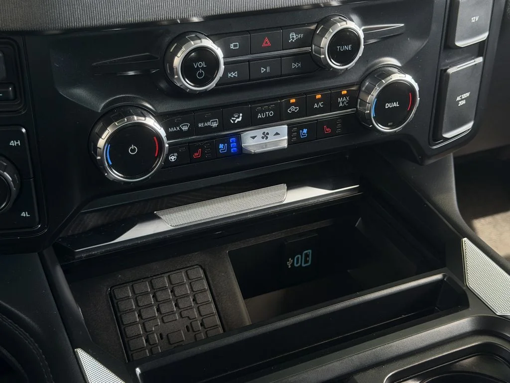 Used 2025 White Ford Platinum image 22
