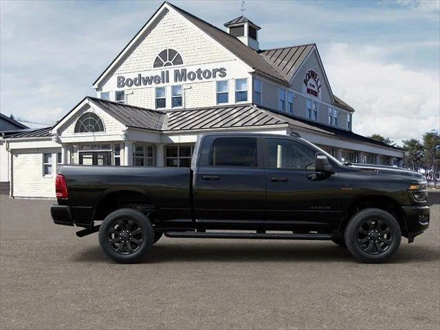 New 2026 Diamond Black Crystal Pearlcoat RAM BIG HORN image 47
