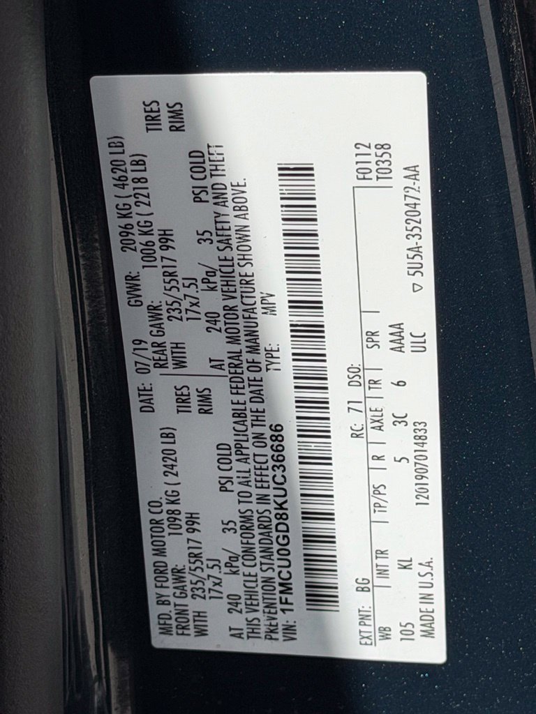 Used 2019 Green Ford SE image 23