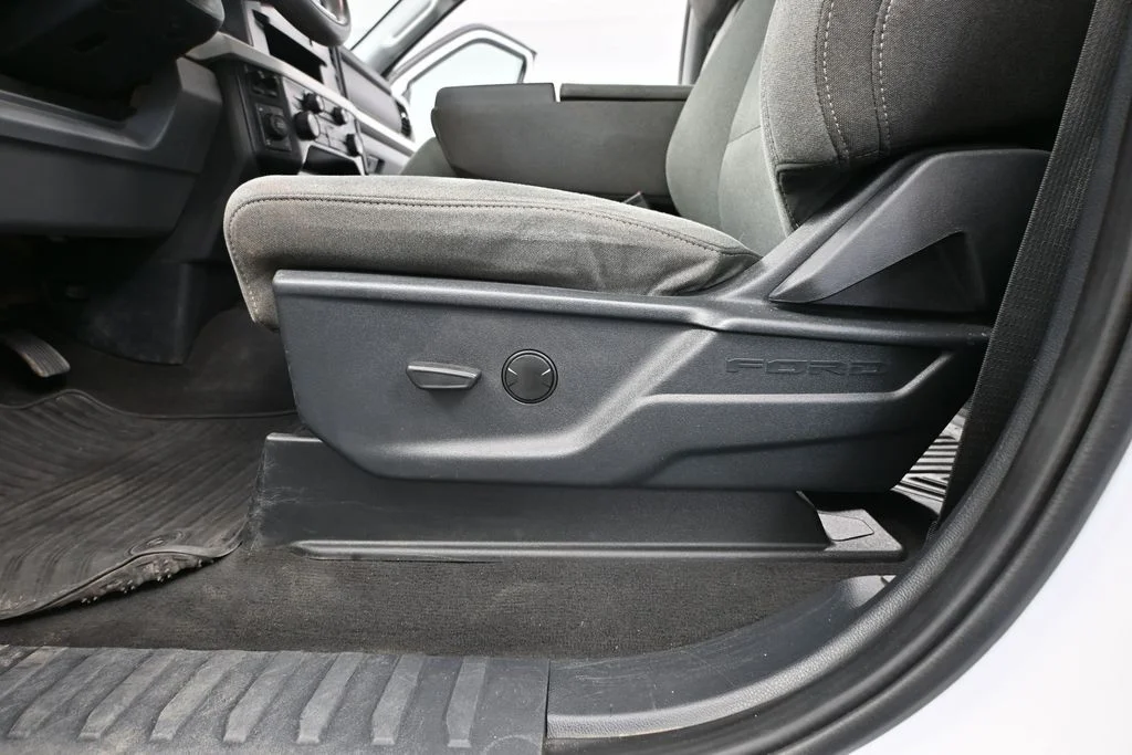 Certified Used 2025 White Ford XLT image 21
